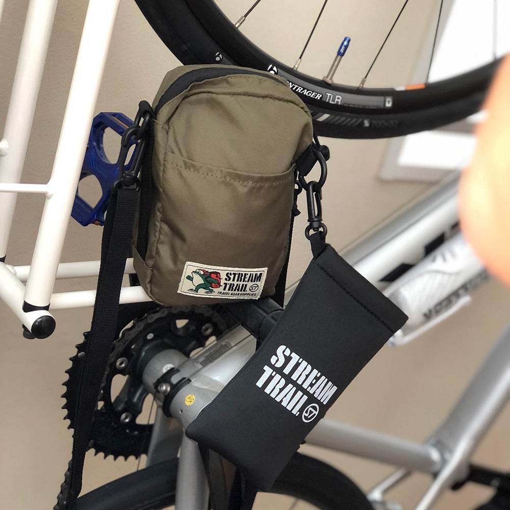 POUCH SHOULDER TALL S